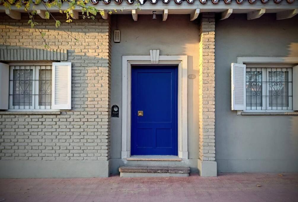 メンドーサ La Casa De La Puerta Azulヴィラ エクステリア 写真